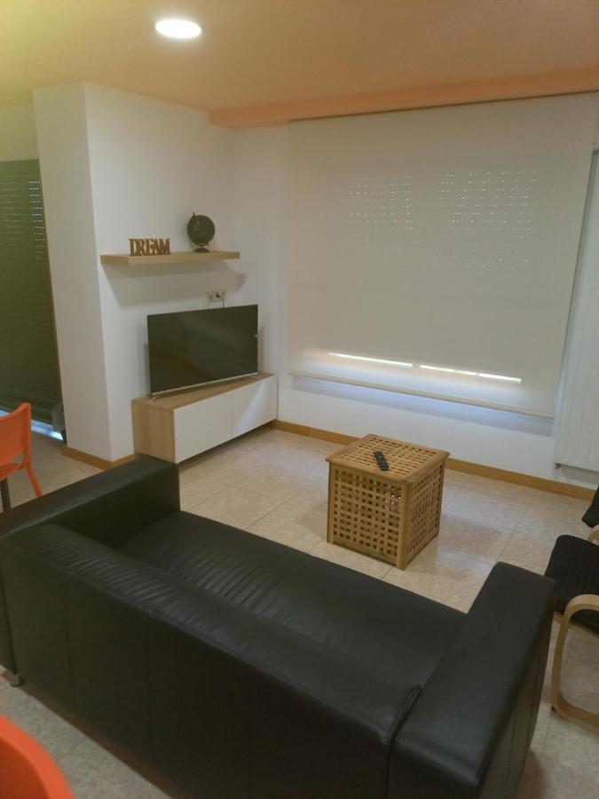 Hostal Y Albergue Carpinteiras Rodeiro Exterior photo